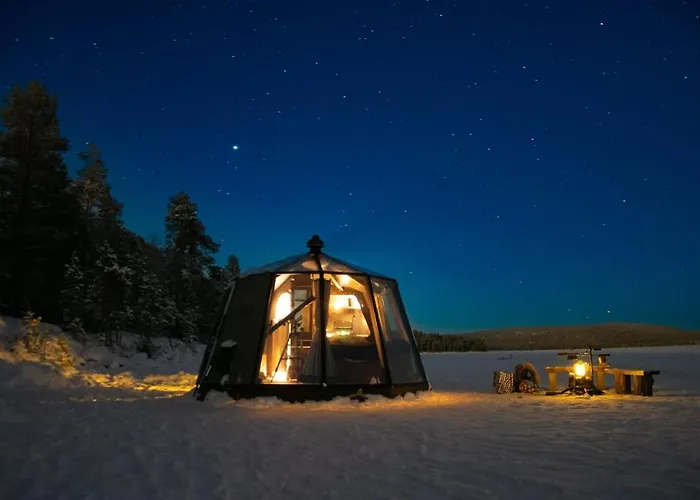 Unique Warm Glass Igloo On A Frozen In Ivalo Appartamento
